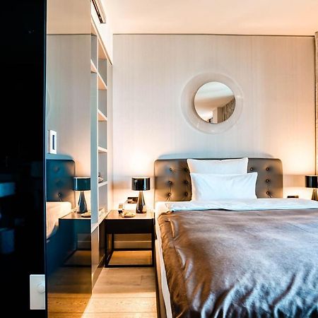 Cloud No7 Apartments Щутгарт Екстериор снимка
