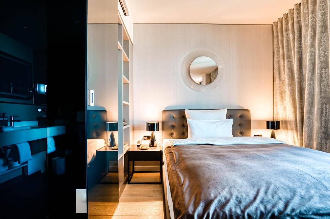 Cloud No7 Apartments Щутгарт Екстериор снимка