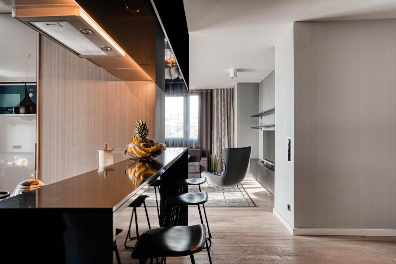 Cloud No7 Apartments Щутгарт Екстериор снимка