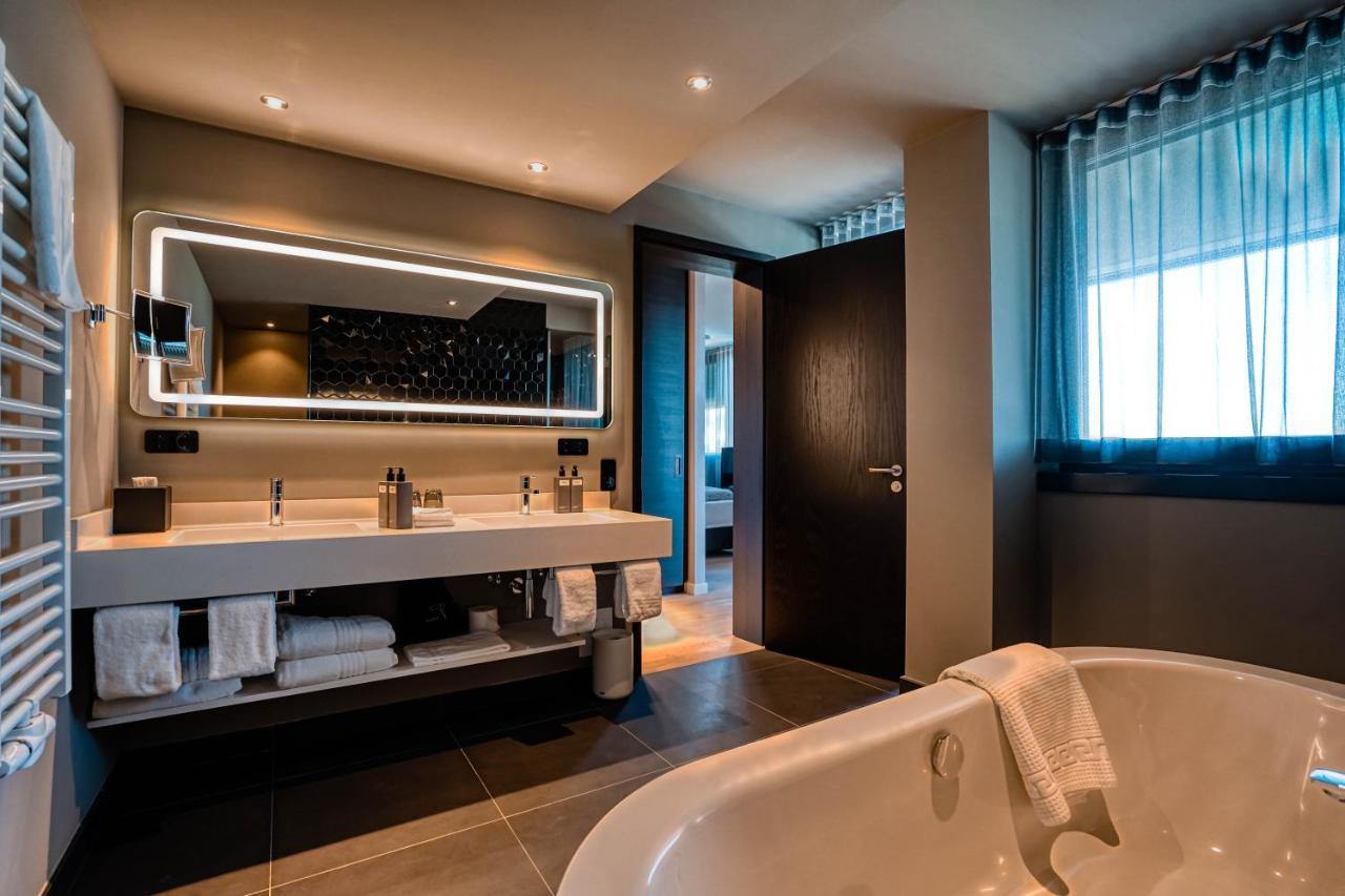 Cloud No7 Apartments Щутгарт Екстериор снимка