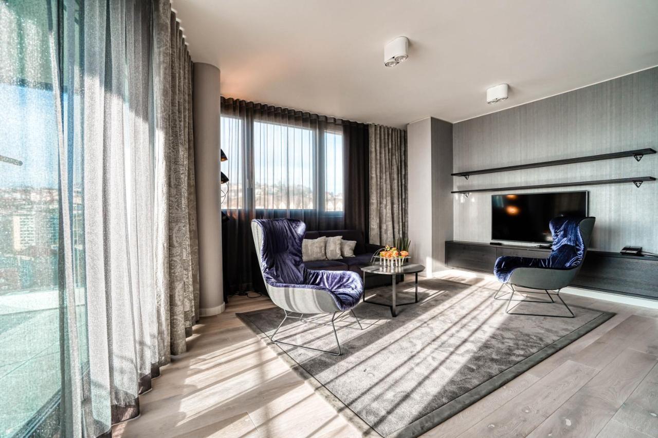 Cloud No7 Apartments Щутгарт Екстериор снимка